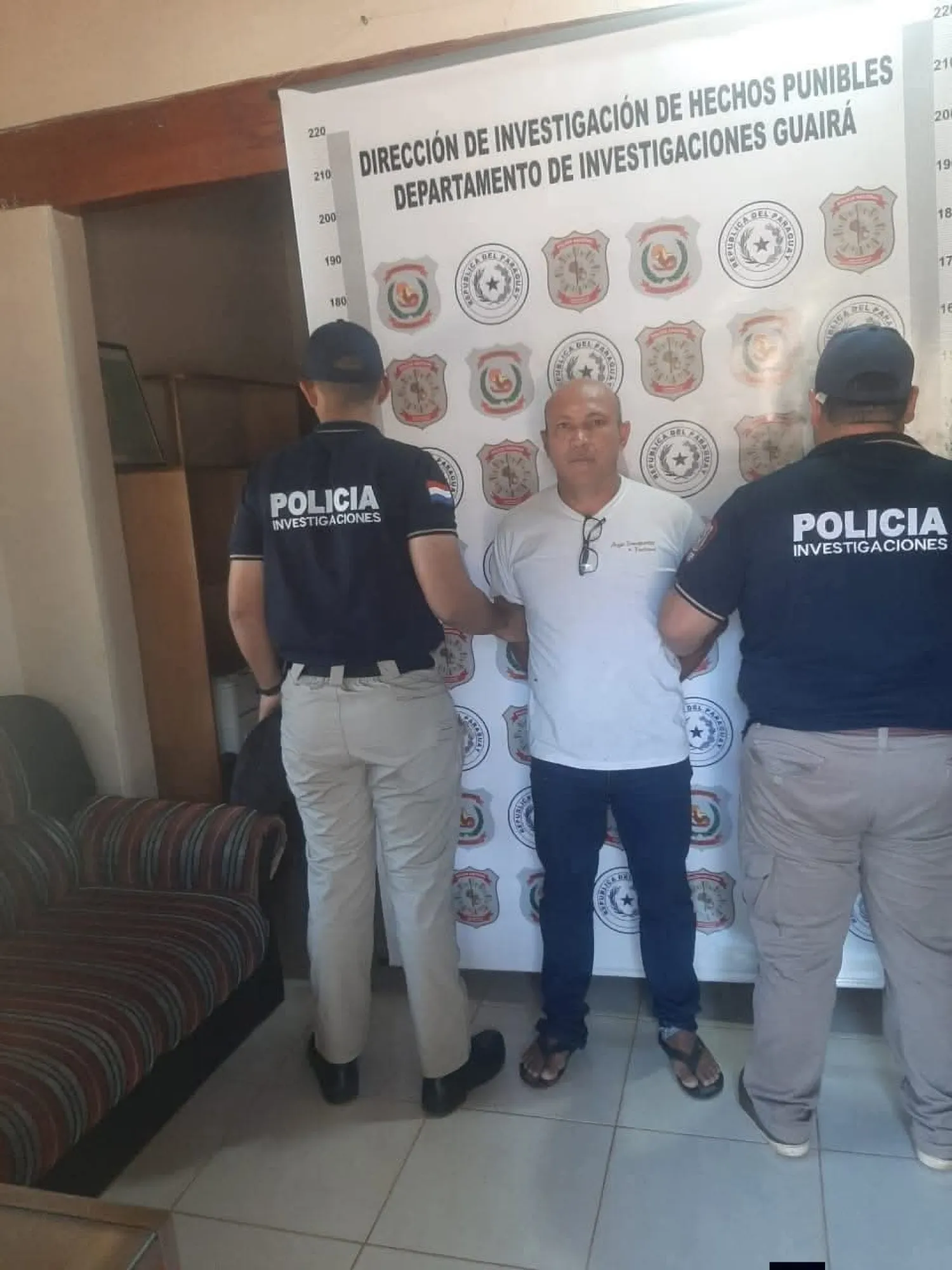 De vuelta a la cárcel.