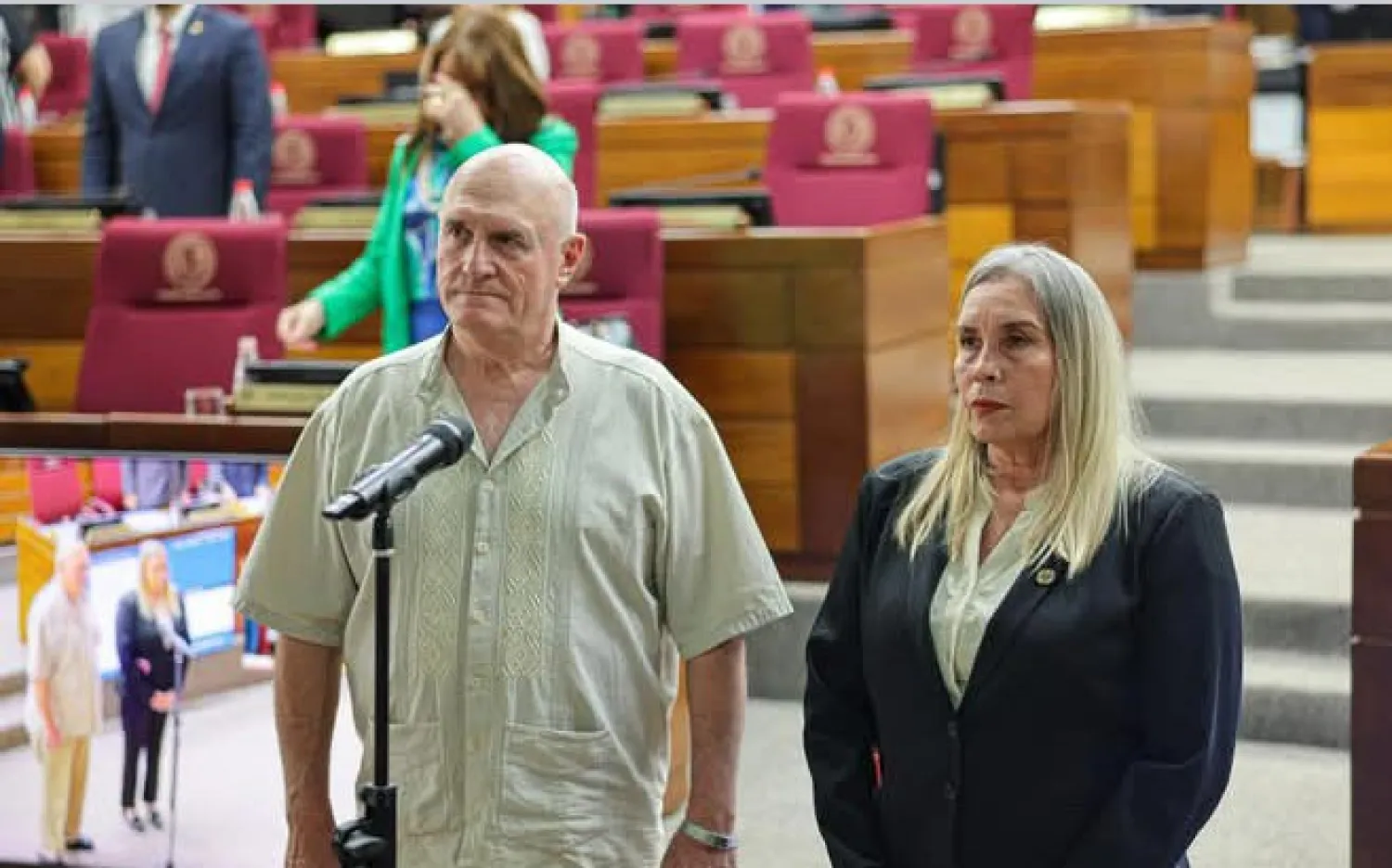 Juran nuevos senadores en remplazo de la expulsada Norma Aquino y el suspendido  Javier Vera.