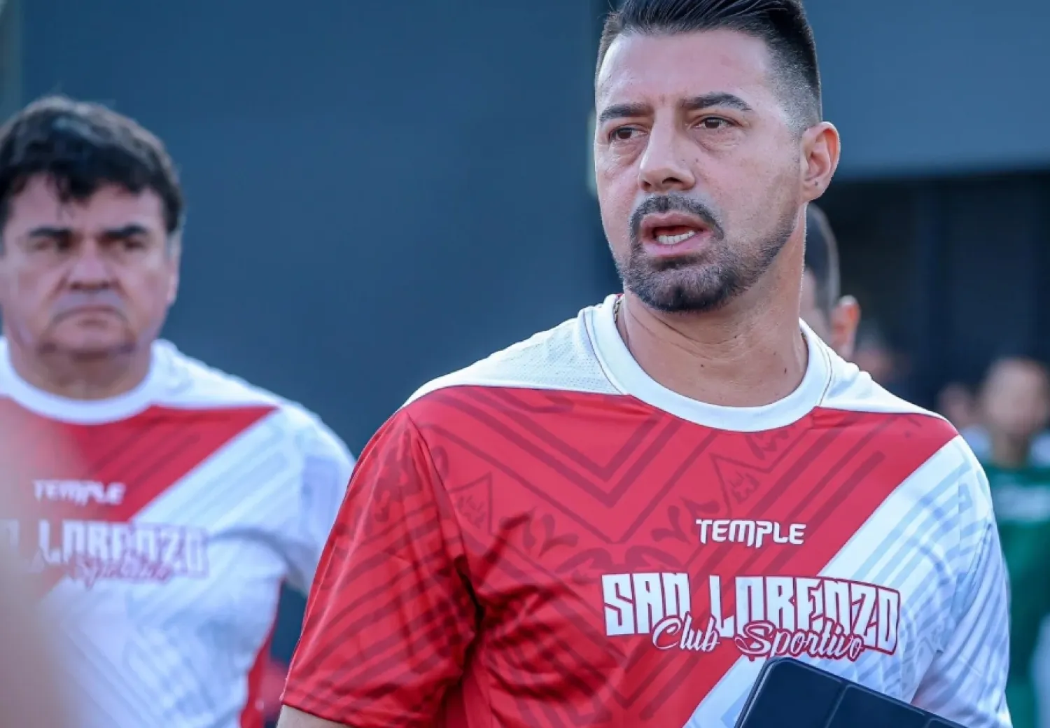 Julio César ya es DT de San Lorenzo.