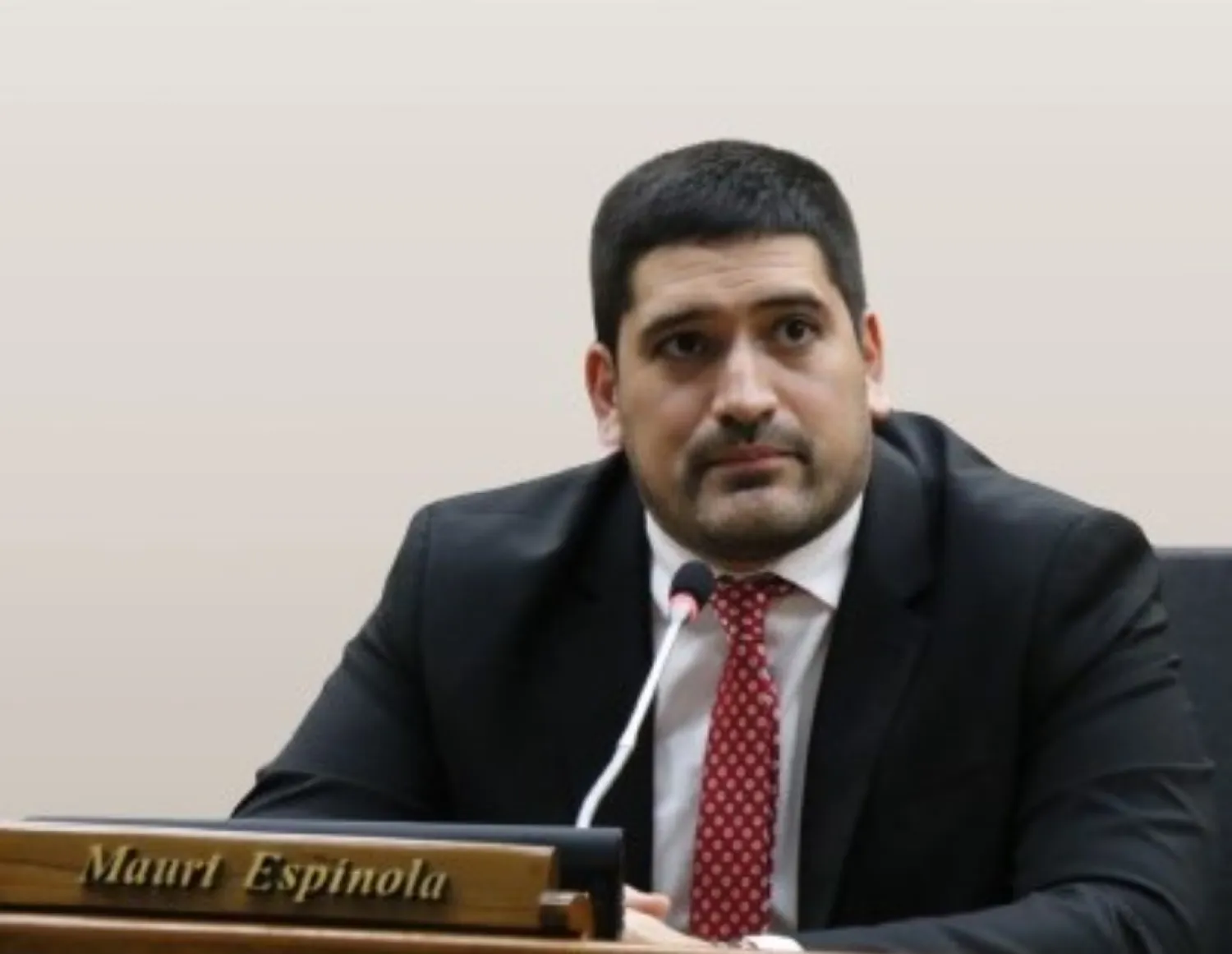 Denuncian más negociado en IPS.