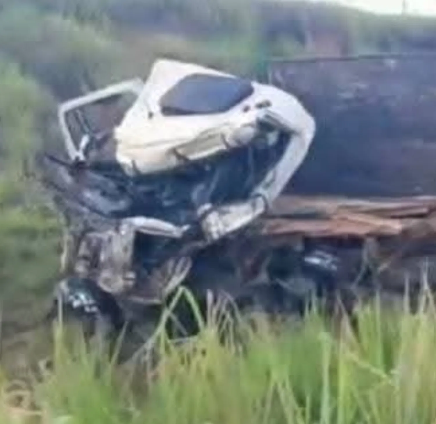 Fatal: un conductor de camión murió en un grave accidente.