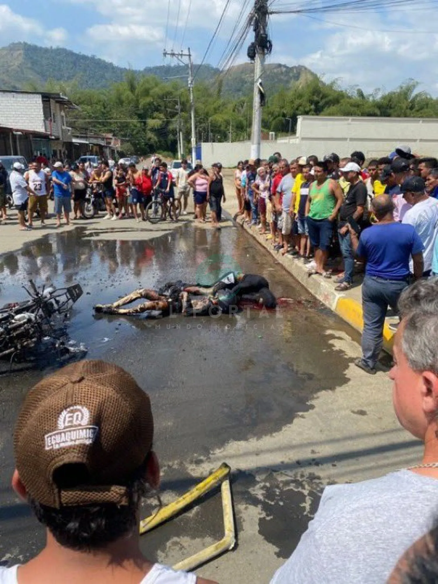 Fue quemado vivo.