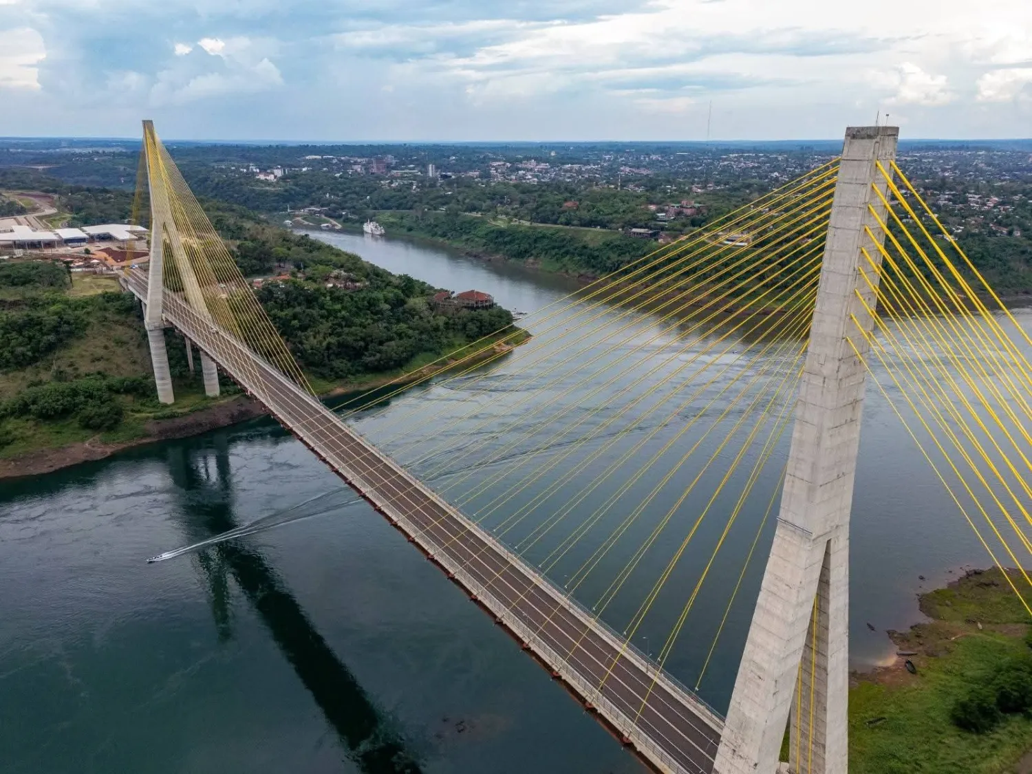 Puente de la Integración: Próxima en habilitarse.
