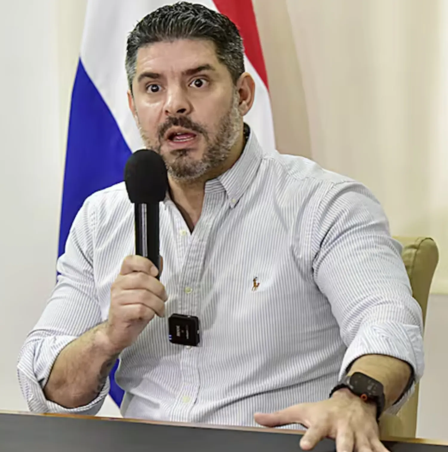 Nenecho se anima para candidato a concejal.