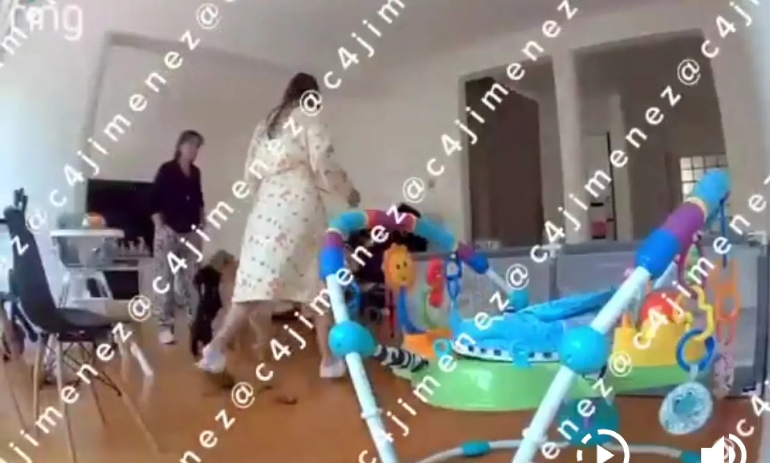 Murió en manos de su suegra