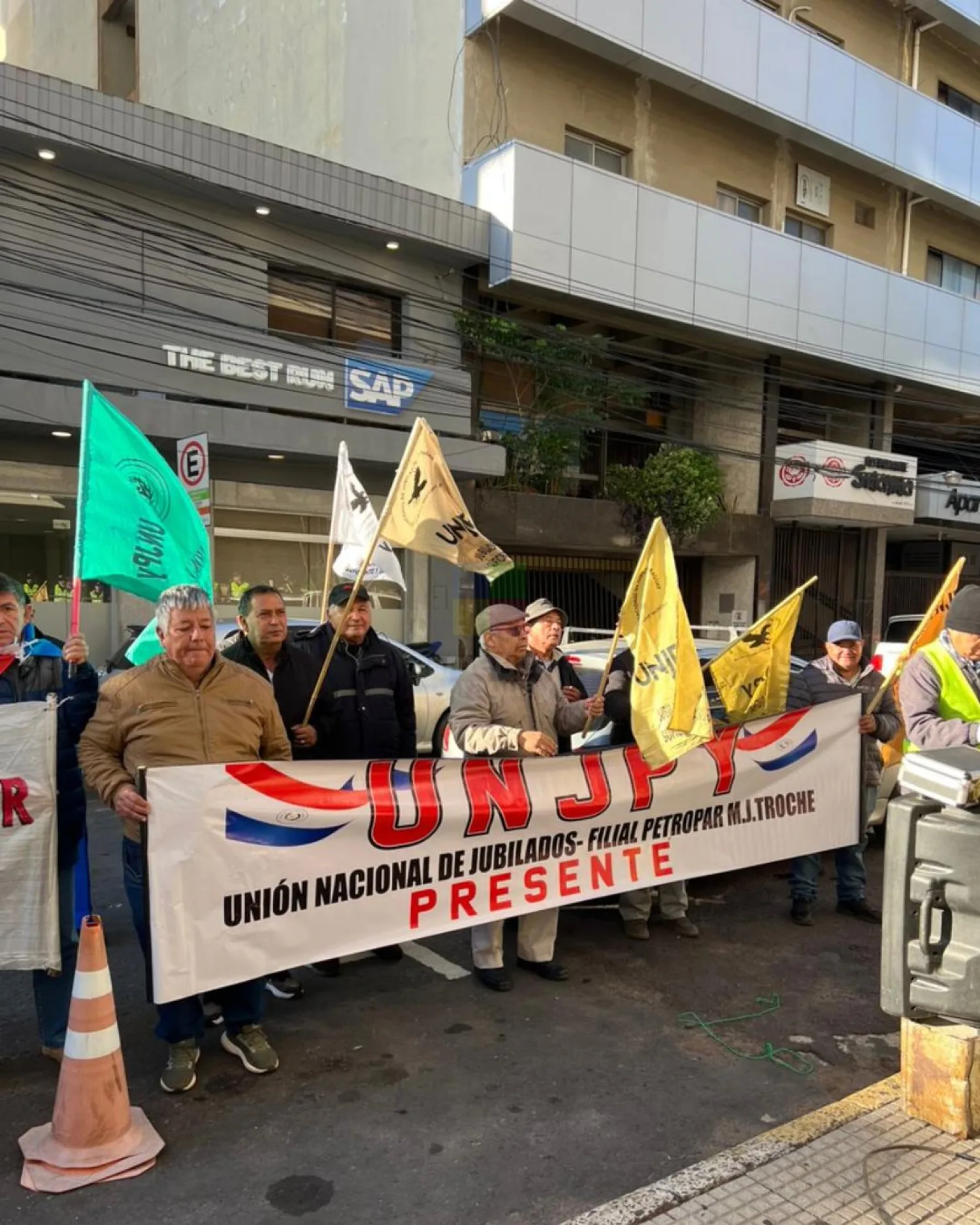Exigen renovación total en IPS.