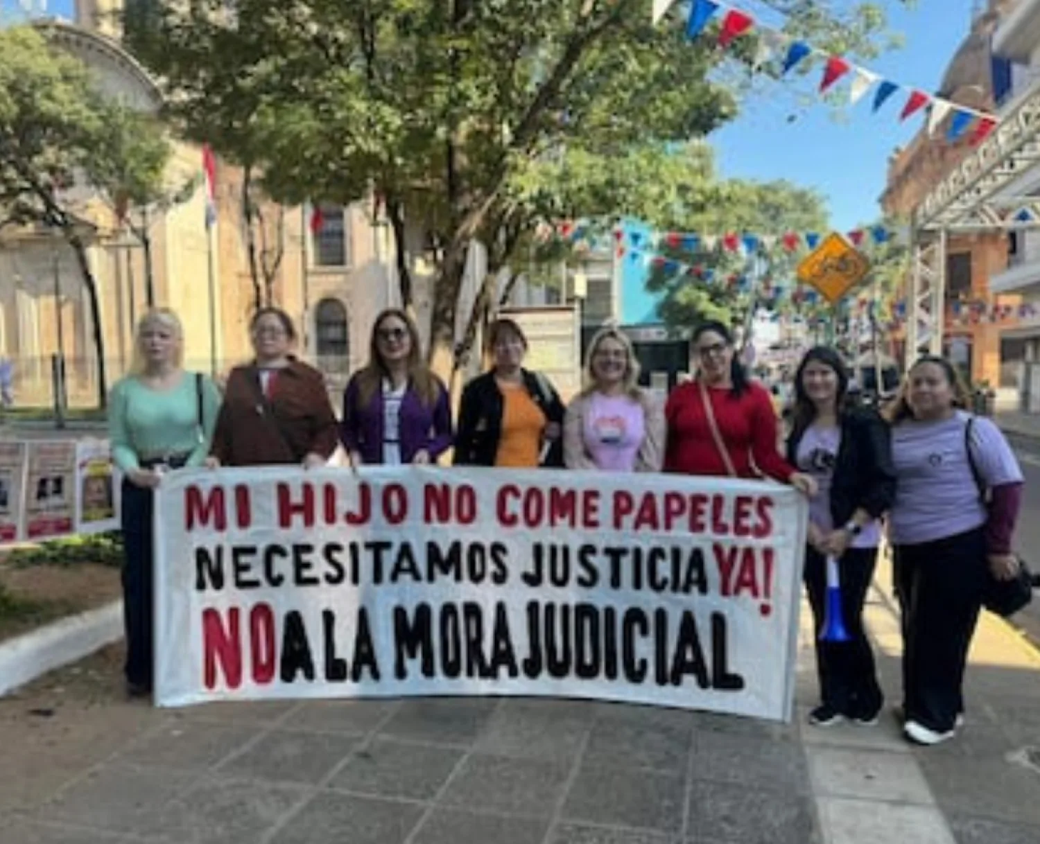 Madres expusieron a padres deudores de alimentos