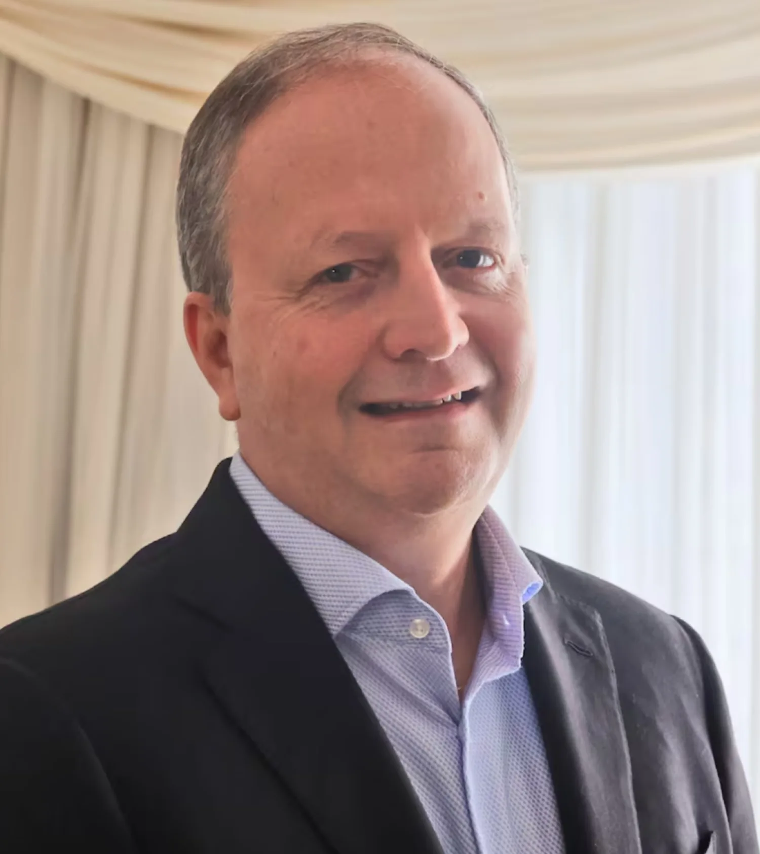 Exministro advierte que el conflicto en medio oriente puede causar caos en el ámbito global