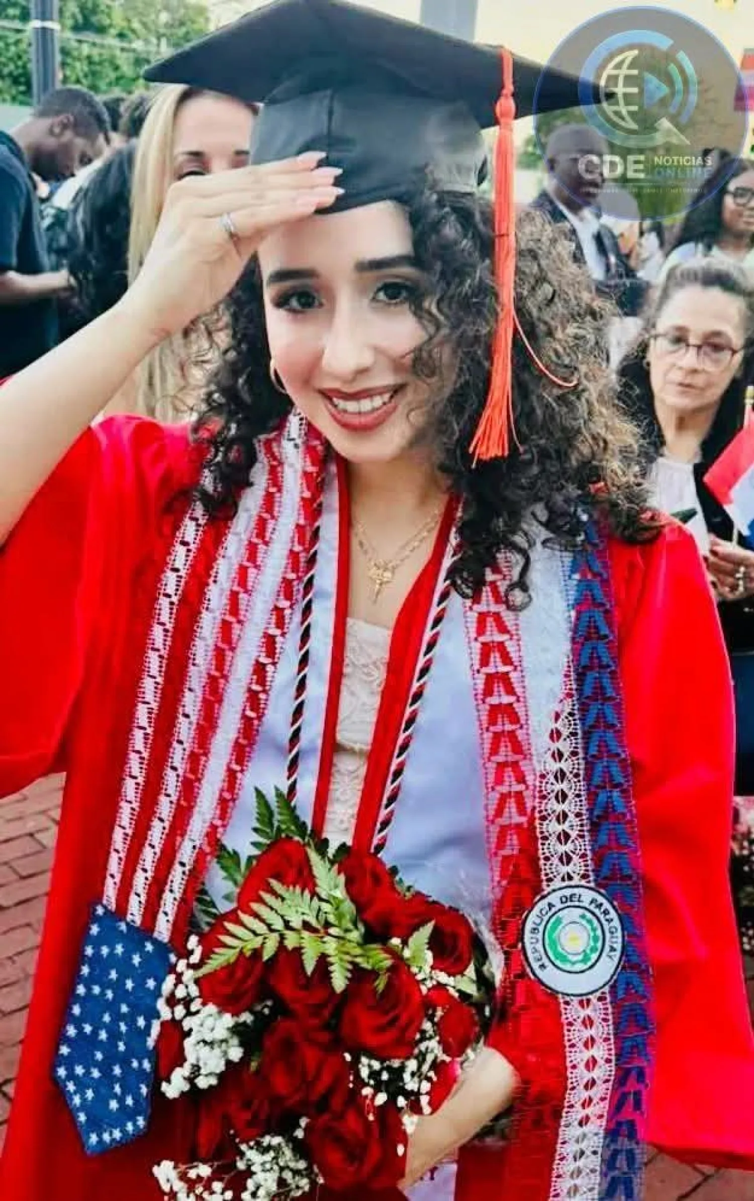 Una joven llegó con honores llegó a Paraguay