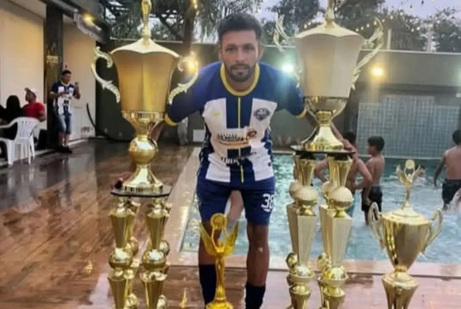 En Pedro Juan quemaron vivo a un hombre.